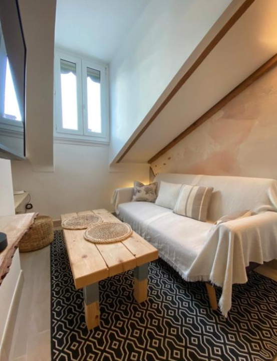 Lovely 1 Bedroom Apartment - Heart of Nice - Nice