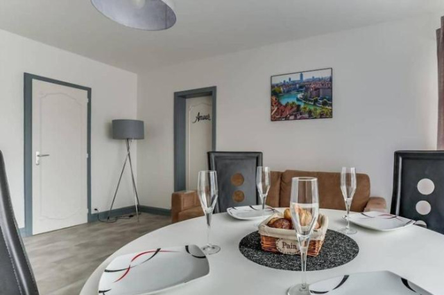 Le 27 - Appartement 3*** cosy à Lyon Parking - 里昂