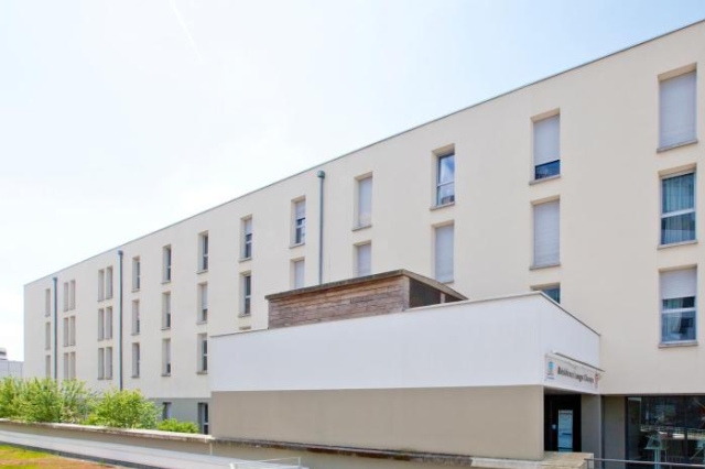 Rennes Long Domain Park and Business Hotel - Rennes