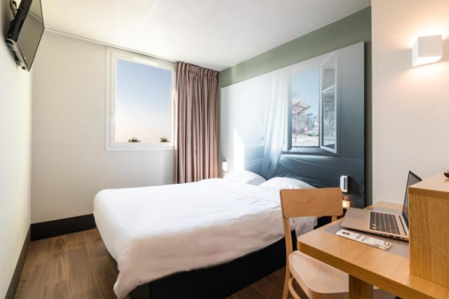 B&B HOTEL Rennes Ouest Villejean - 雷恩