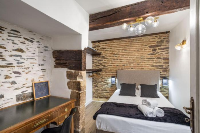 LE SAINT LOUIS - Apt 3 chambres au cœur de Rennes - 雷恩