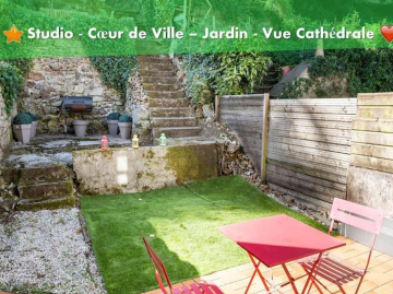 oo Le jardin oo paisible studio équipé et bien placé