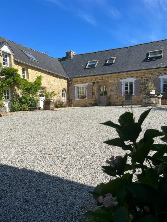 Holiday Home Ty Jos - CZN139 - Crozon