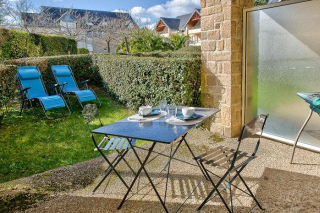 Joli appartement avec terrasse a Fouesnant pour deux! - 富埃南