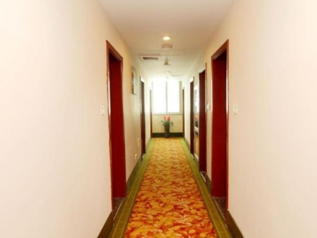 GreenTree Inn Jinhua Railway Station Express Hotel - Zhejiang
