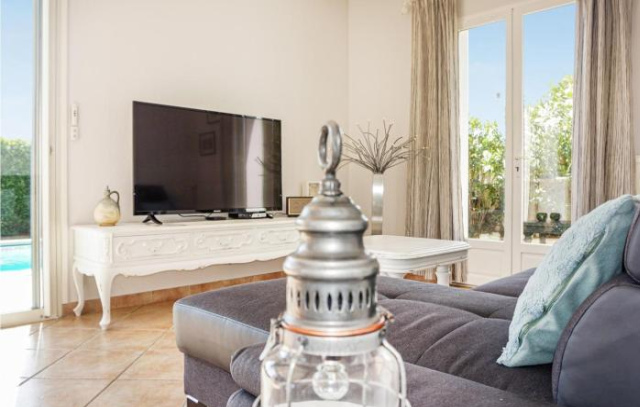 Stunning home in Carcassonne with 4 Bedrooms, Outdoor swimming pool and Heated swimming pool - 卡爾卡松